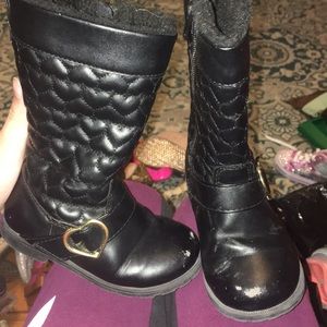 Used girls boots